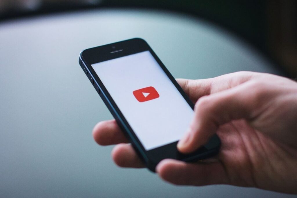 YouTube på mobiltelefon